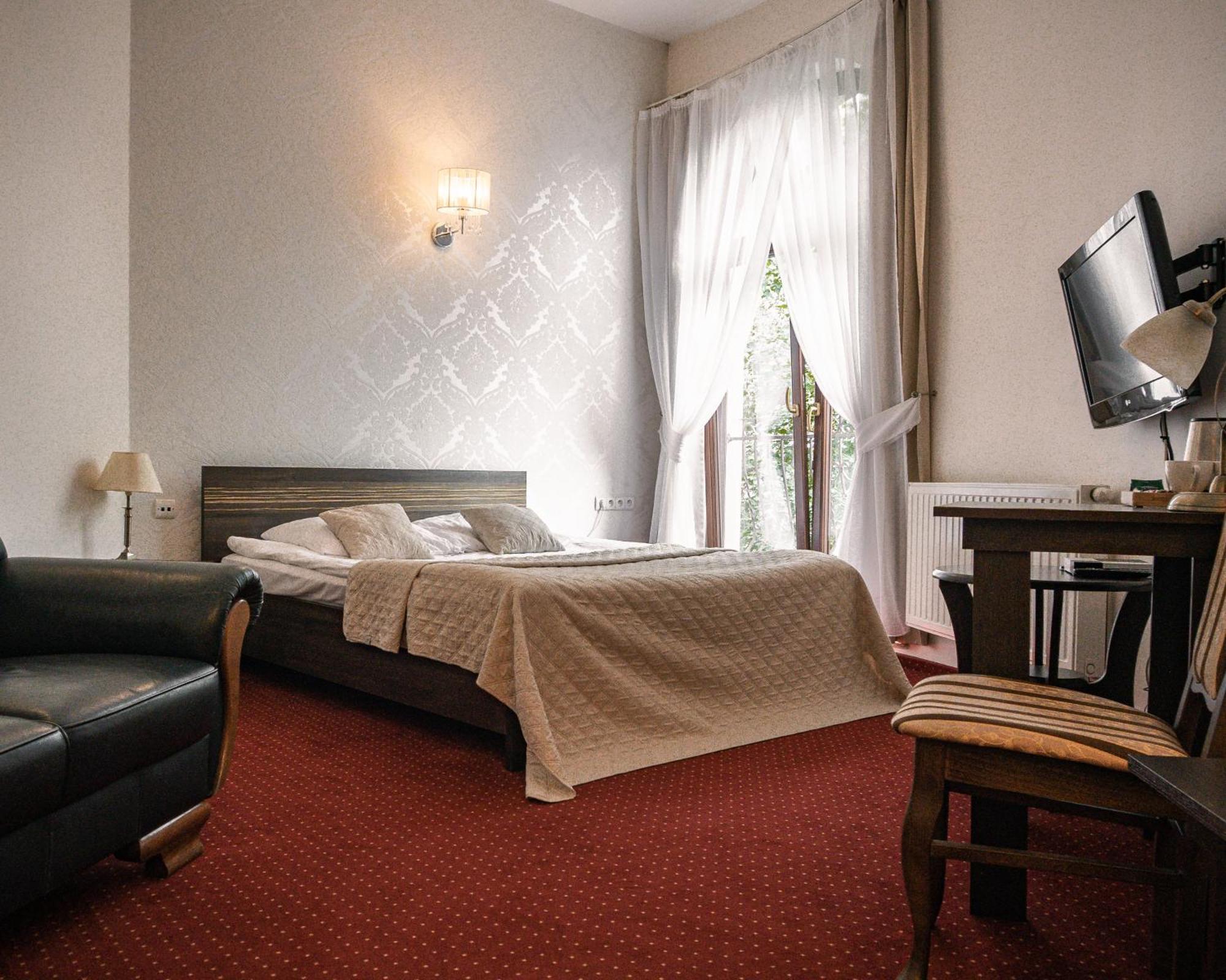Hotel Korona Rybnik  Exterior foto